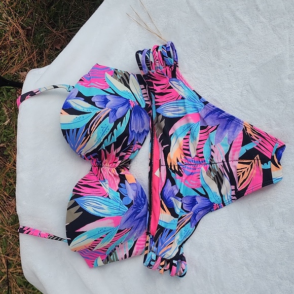 Swim - Picture 2 of 2